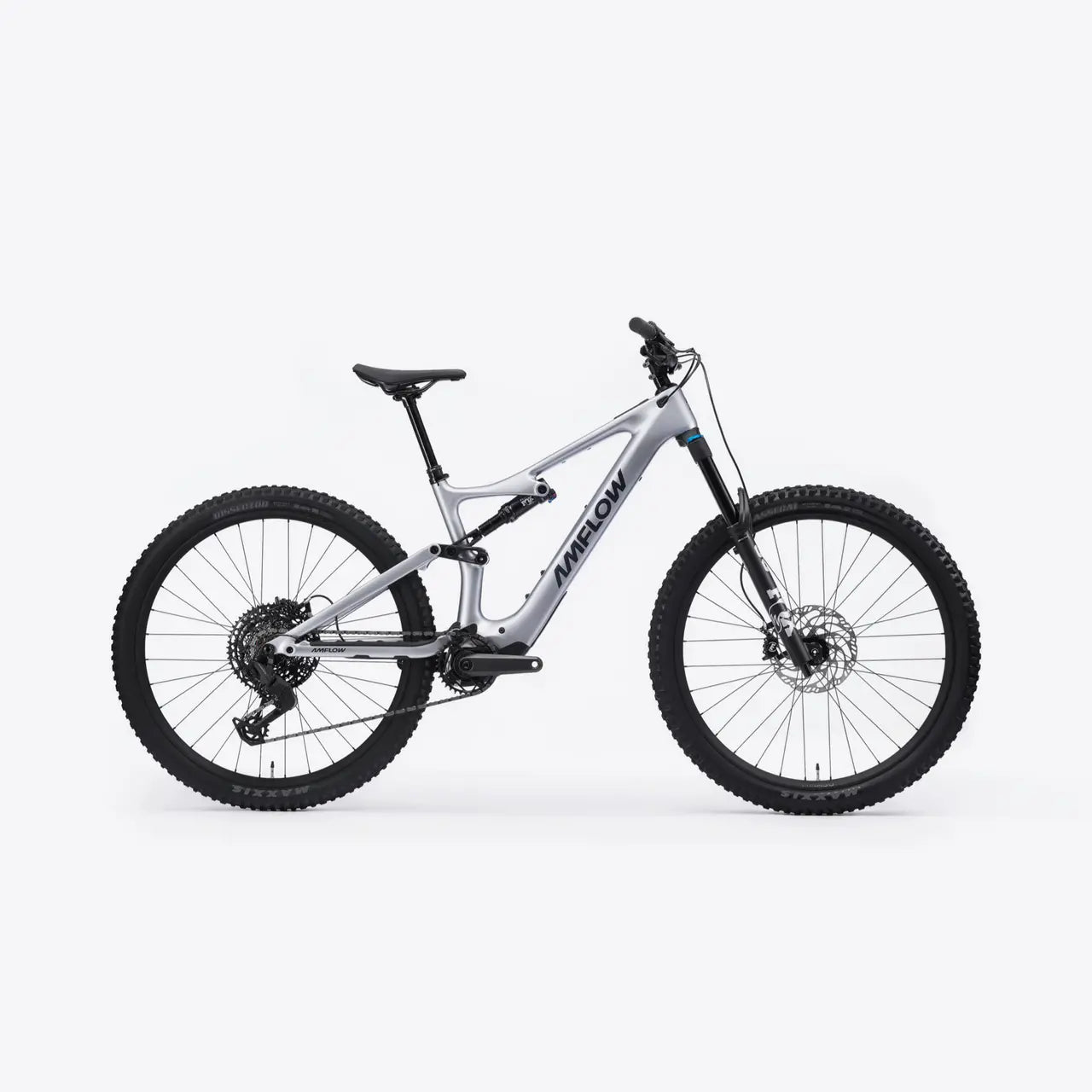 https://cdn.amflowbikes.com/tpc/uploads/carousel/image/054f1dc8231c940a6c72ba5cf6b79c0b@ultra.webp