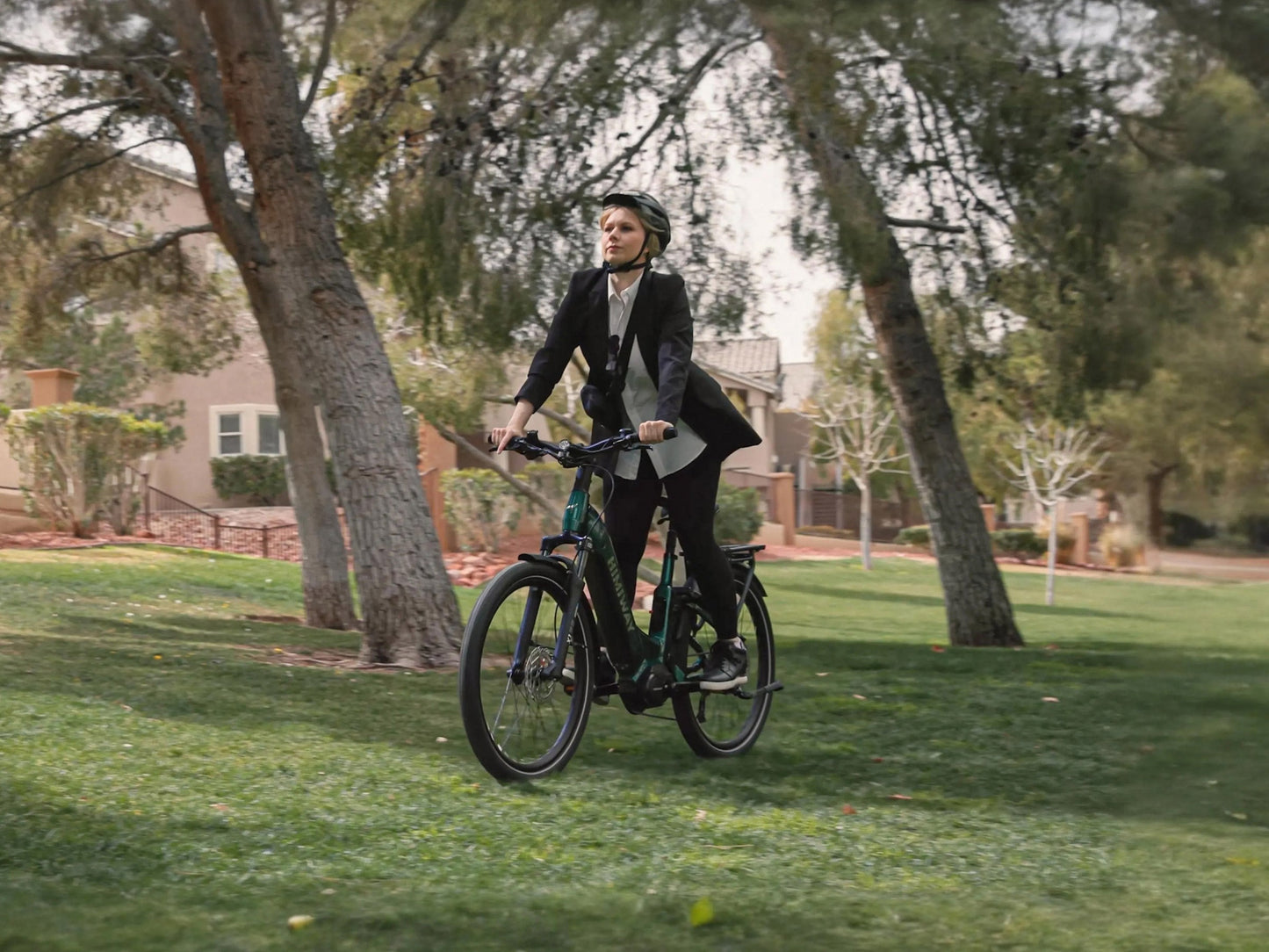 Himiway A7 Pro Commuter E-Bike 500W Mid-Drive