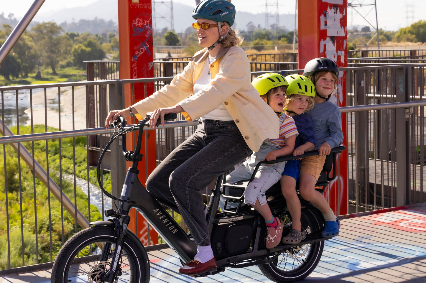 Aventon Abound LR Electric Cargo Bike with 750W Motor