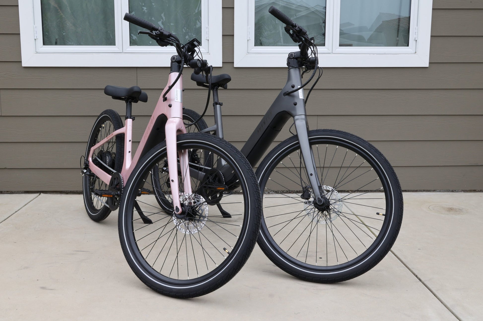 Aventon Pace 5 REC Step-Through Ebike 750W Motor
