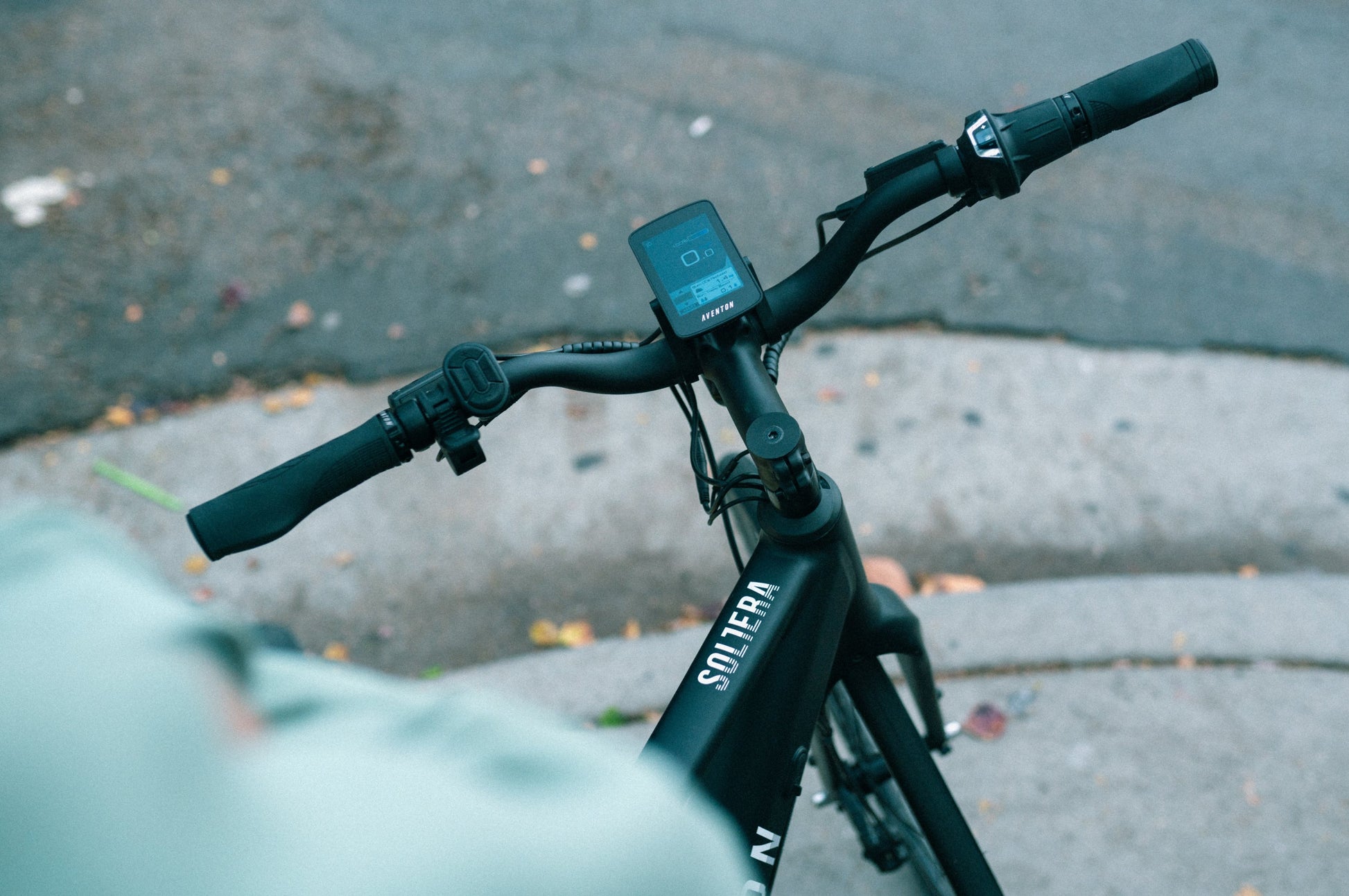 Aventon Soltera 2.5 Electric Commuter Bike with Torque Sensor