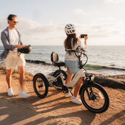 Lectric eBikes XP Trike2 Electric Trike Stratus White Foldable